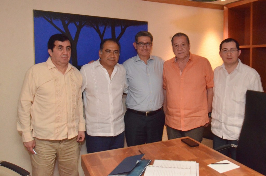 CELEBRA HÉCTOR ASTUDILLO CONFIANZA DE BANQUEROS PARA REALIZAR 79 EDICIÓN CONVENCIÓN BANCARIA EN ACAPULCO