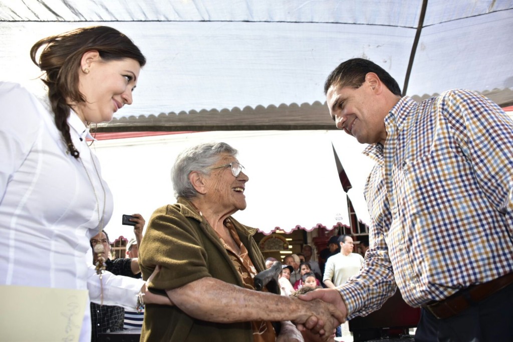 77269814-5b12-4a6d-811c-461ace3f9bde