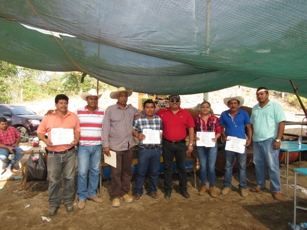 Clausura feria aviud