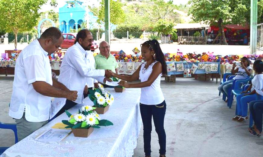 CLAUSURAN CURSOS DEL PROGRAMA BÉCATE EN ACAPULCO (2)