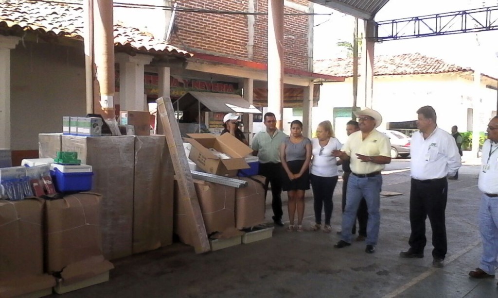 entrega de equipo medico la union 1