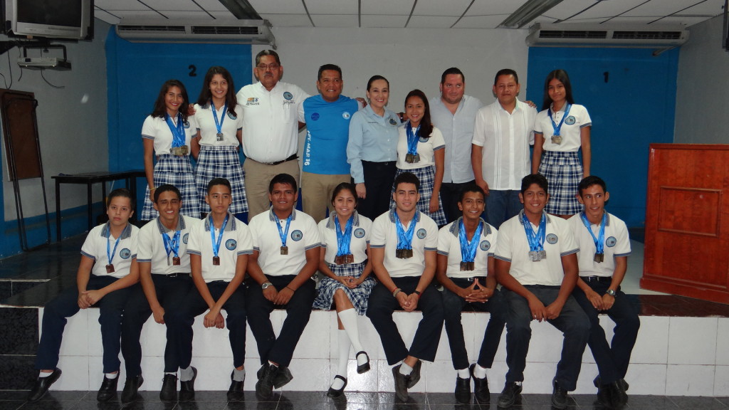 Felicita alcalde a cet mar 1