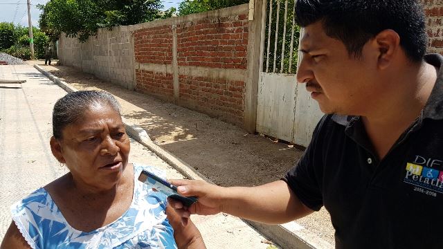 Supervisa Gobierno municipal obra en la colonia el ojalito en Petatlán.