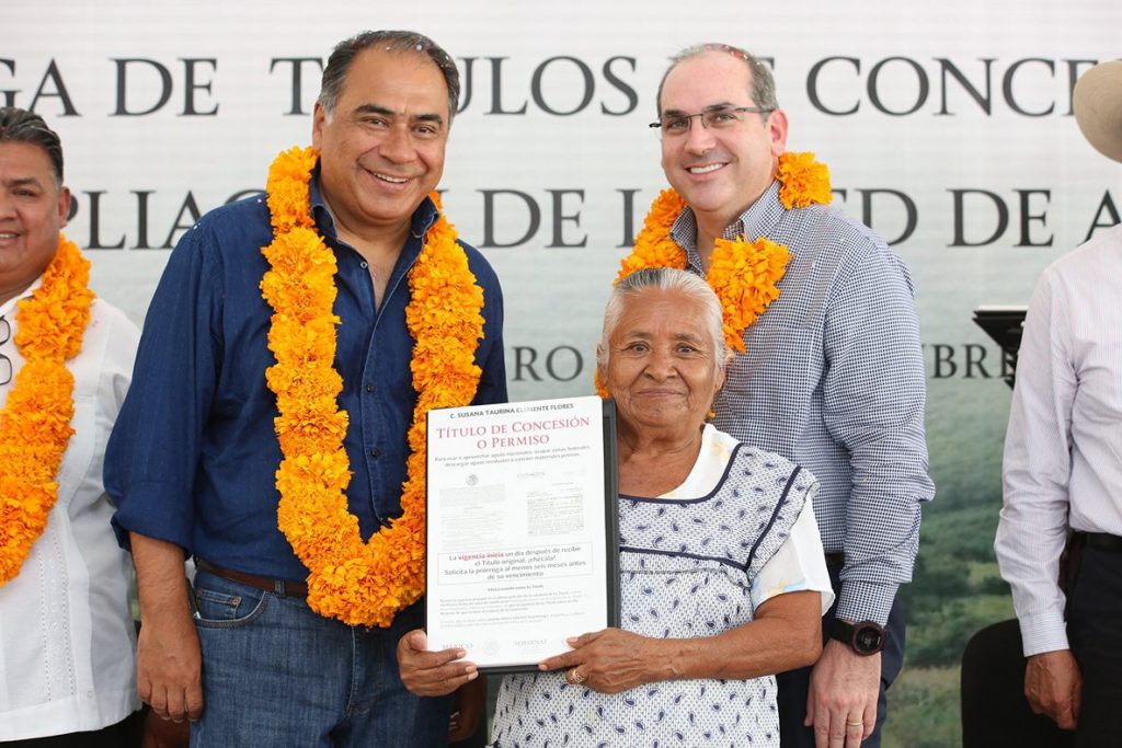 trabajando-todos-juntos-sacamos-adelante-a-guerrero-hector-astudillo2