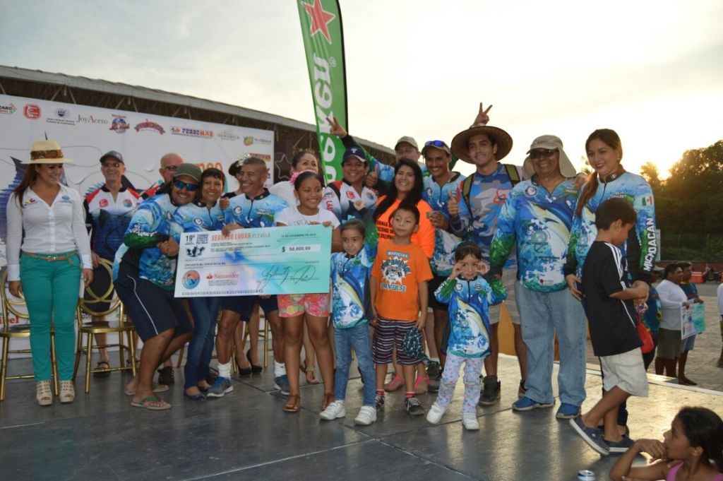 whatsapp-image-2016-12-12-at-5-52-27-pm-1