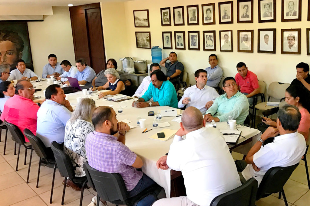 Reunión con hoteleros (1) (1)