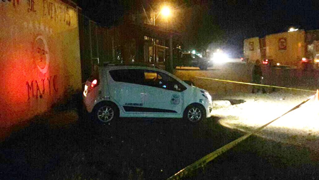 Mientras hacía sitio, asesinan a taxista en LC