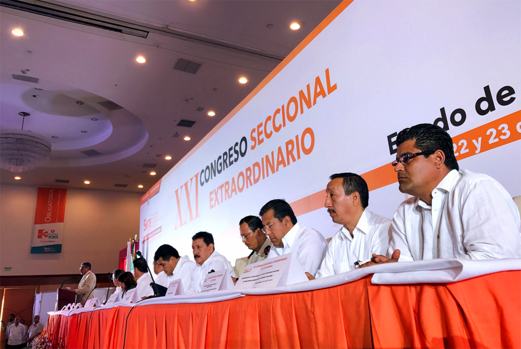 Congreso maestros (1)