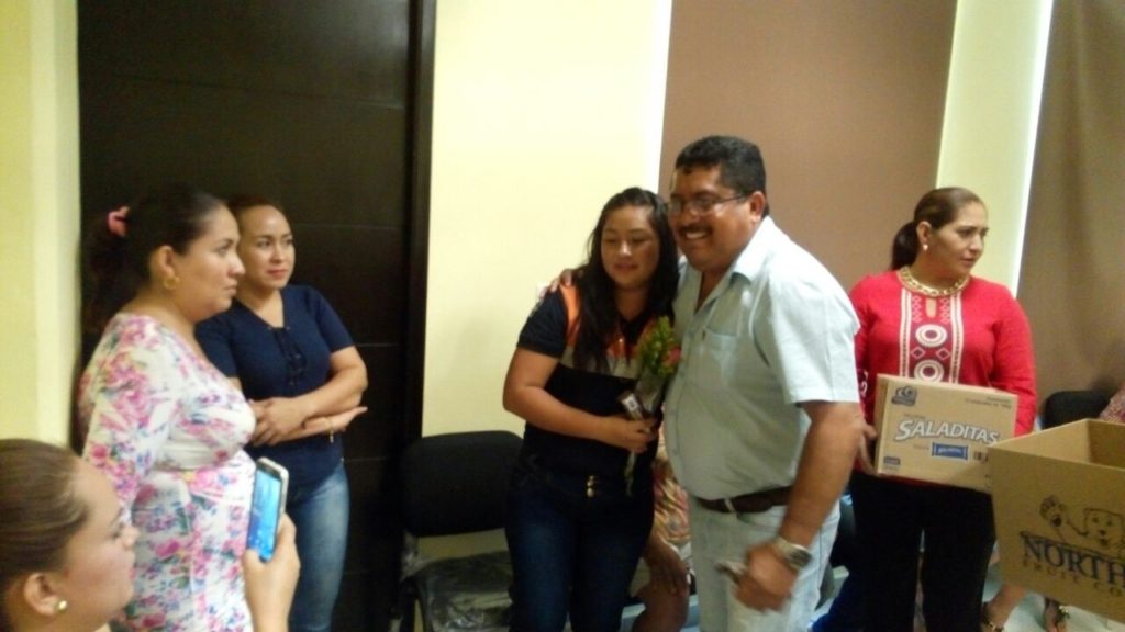 alcalde aviud dia de la mujer