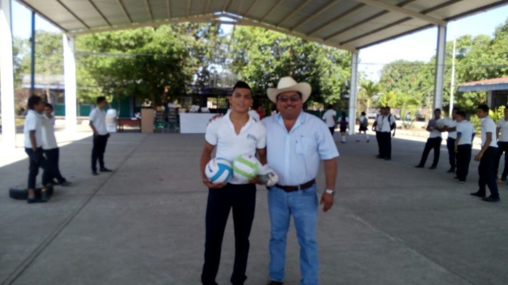 aviud apoyo sector educativo