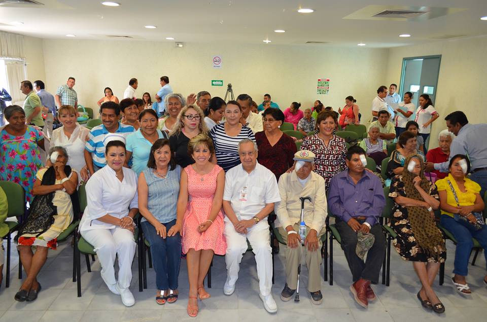 REALIZARÁ INSTITUTO DE OFTALMOLOGÍA 2 MIL 500 CIRUGÍAS DE CATARATAS GRATUITAS MERCEDES CALVO (3)
