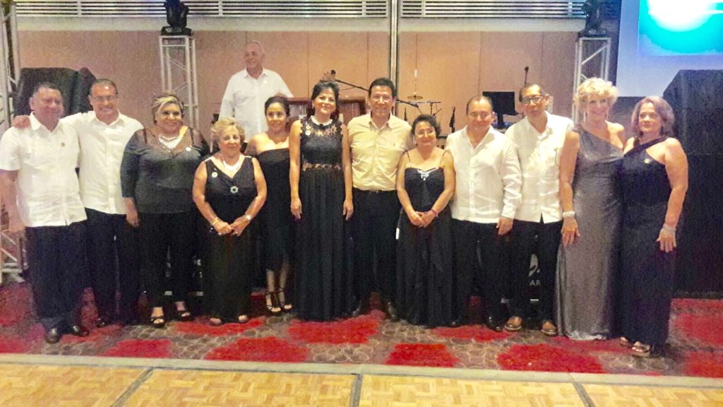 Miriam Olea Toma Protesta como Presidente del Club Rotario de Ixtapa