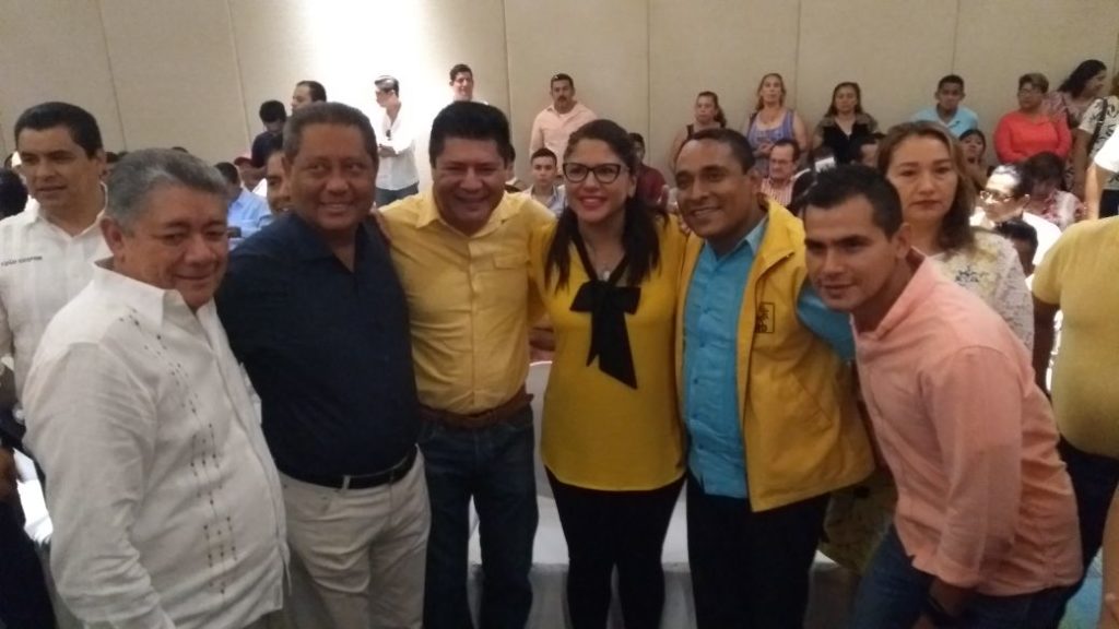 Merced Baldovino sigue penetrando en la simpatía ciudadana de la Costa Grande