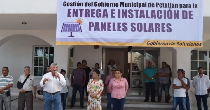 ENTREGA EL PRESIDENTE ESTEBAN CÁRDENAS SANTANA, 145 PANELES SOLARES, PARA COMUNIDADES SERRANAS.
