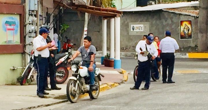 En coordinación con el ejercito y policía estatal, tránsito reactivó operativos contra motociclistas 