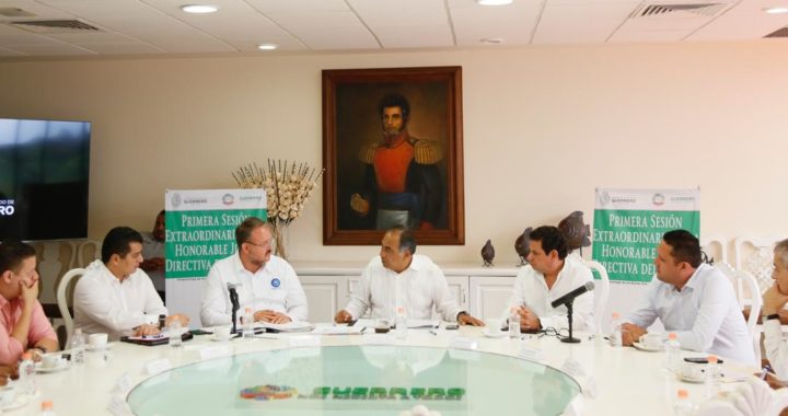 REVISA ASTUDILLO FLORES E ISSSPEG ACCIONES PARA CUMPLIR COMPROMISO CON ESTE INSTITUTO