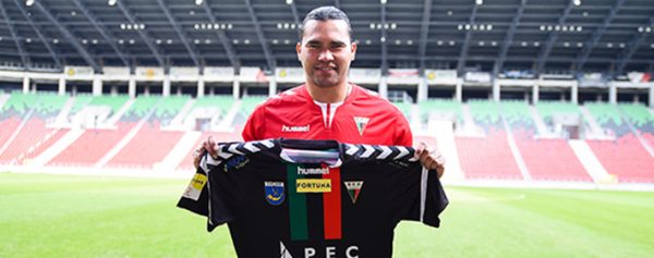 «Gullit» Peña podría ser demandado en Polonia