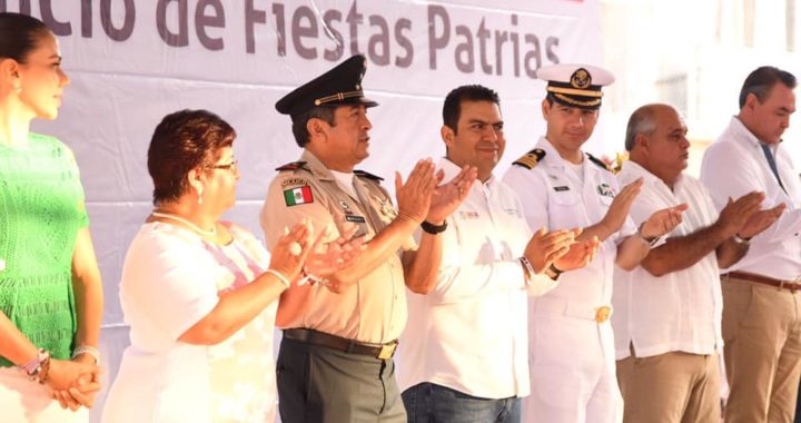 Alcalde Jorge Sánchez Allec y autoridades militares encabezan inicio de Fiestas Patras 2019