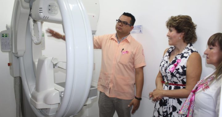 ASISTE MERCEDES CALVO AL ARRANQUE DE LA QUINTA EDICIÓN DE LA CARAVANA ROSA EN GUERRERO