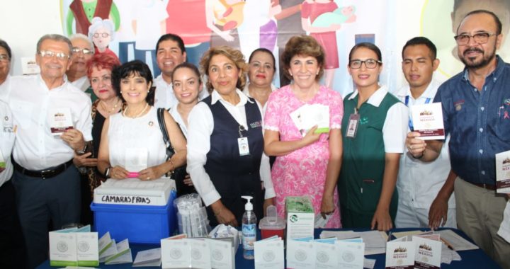 PONE EN MARCHA MERCEDES CALVO Y CARLOS DE LA PEÑA, LA CAMPAÑA DE VACUNACIÓN ANTIINFLUENZA DE LA TEMPORADA INVERNAL 2019-2020