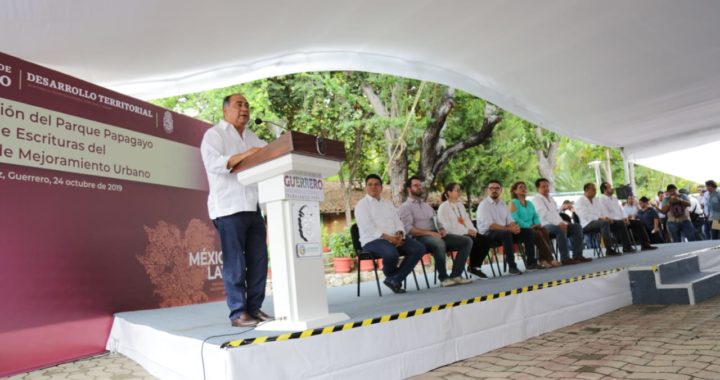 UNEN ESFUERZOS GUERRERO Y LA FEDERACIÓN PARA ENTREGAR ESCRITURAS Y REHABILITAR EL PARQUE PAPAGAYO
