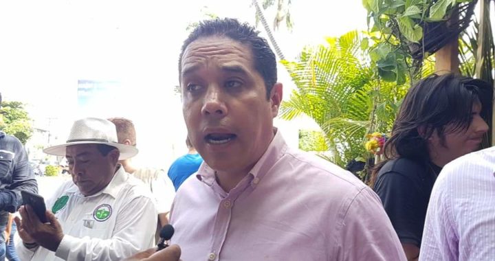 Pide solidaridad Evodio con el gobierno federal en temas de seguridad, pero critica a gabinete 