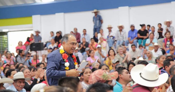 CON LOS RECORRIDOS POR TODO GUERRERO ACERCAMOS EL GOBIERNO A LA GENTE: HÉCTOR ASTUDILLO