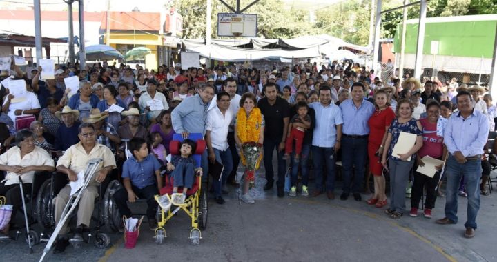 REALIZA DIF GUERRERO FERIA DE LOS SERVICIOS EN LA LOCALIDAD DE MAZATLÁN, CHILPANCINGO