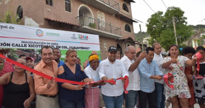 Presidente Jorge Sánchez Allec mejora imagen de colonia Cuauhtémoc con calle  pavimentada