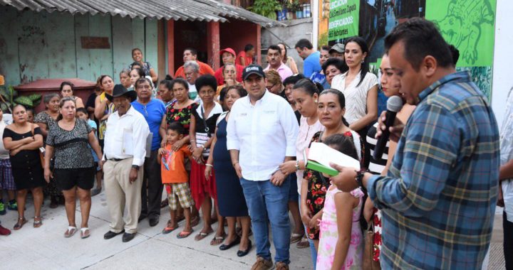 Alcalde Jorge Sánchez Allec transforma sector de la Zapata con calle pavimentada