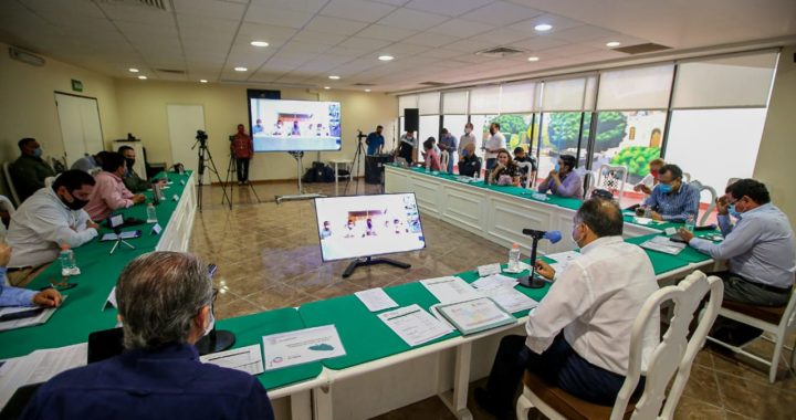 REVISA HAF CON SECRETARIOS DE DESPACHO, DELEGADOS, JEFES JURISDICCIONALES Y FISCALES REGIONALES LAS MEDIDAS SANITARIAS, INFRAESTRUCTURA HOSPITALARIA Y FILTROS