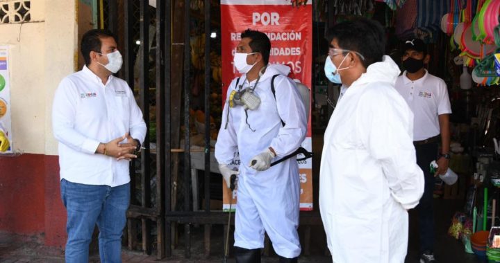 Supervisa alcalde Jorge Sánchez filtros sanitarios en Zihuatanejo
