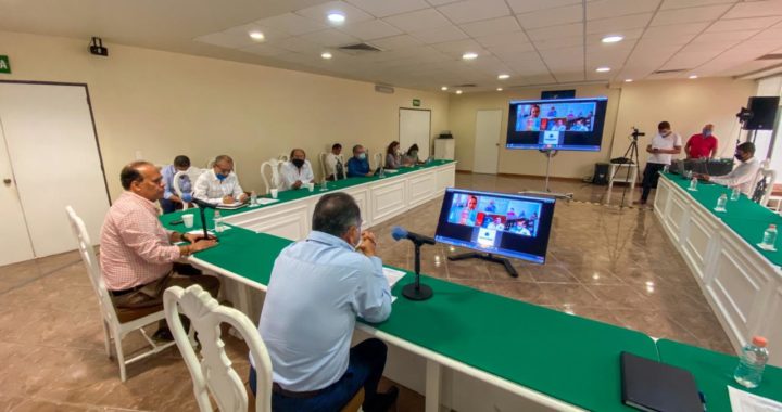 RECONOCE EL GOBERNADOR HÉCTOR ASTUDILLO EL RESPALDO DEL SECTOR EMPRESARIAL DE ACAPULCO ANTE MEDIDAS POR EL COVID-19