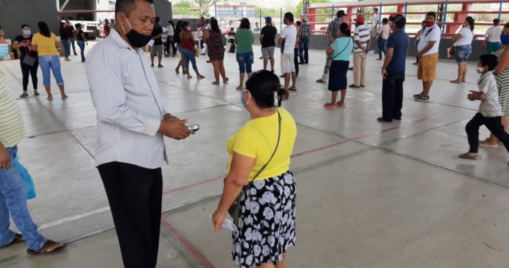 Apoya gobierno federal con despensas alimenticias a familias de prestadores de servicios turísticos del municipio de Tecpan 