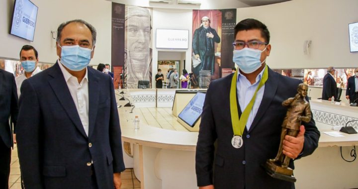 ENFRENTAR LAS ADVERSIDADES CON UNIDAD NACIONAL, SIN INTERESES POLÍTICOS O ECONÓMICOS, SERÍA EL LLAMADO DE JOSÉ FRANCISCO RUIZ MASSIEU: HAF