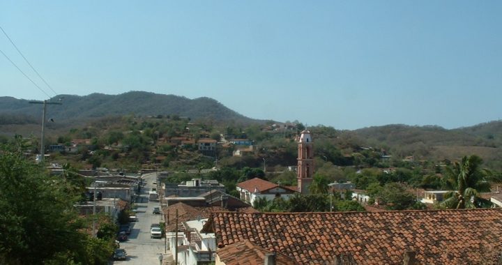 Tormenta eléctrica deja incomunicado por mas de 19 horas al municipio de La Unión