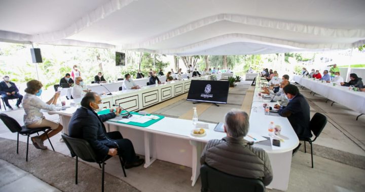 REVISA ASTUDILLO ACCIONES DE GOBIERNO EN LA RUTA DE AUSTERIDAD CON SU GABINETE