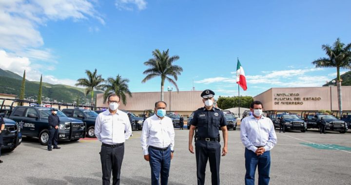 ENTREGA HÉCTOR ASTUDILLO 32 PATRULLAS A LA SSP PARA FORTALECER ACCIONES DE SEGURIDAD