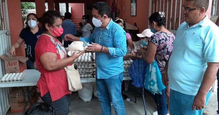 Su prioridad por el momento es atender la pandemia, asegura Evodio en Tecpan 