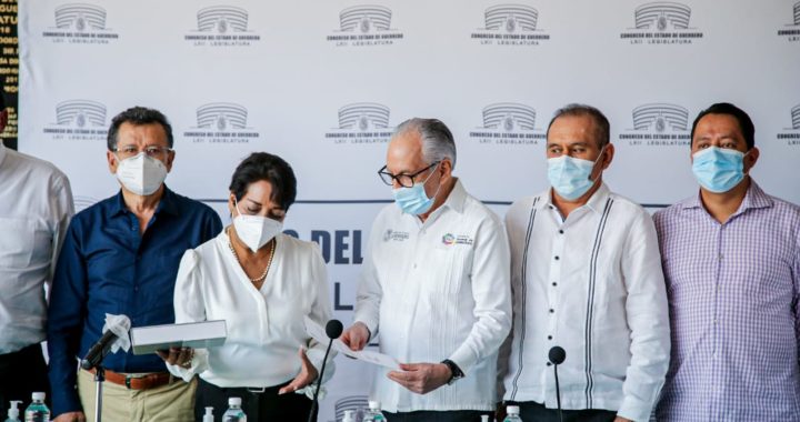 ENTREGA SECRETARIO GENERAL DE GOBIERNO, FLORENCIO SALAZAR ADAME QUINTO INFORME