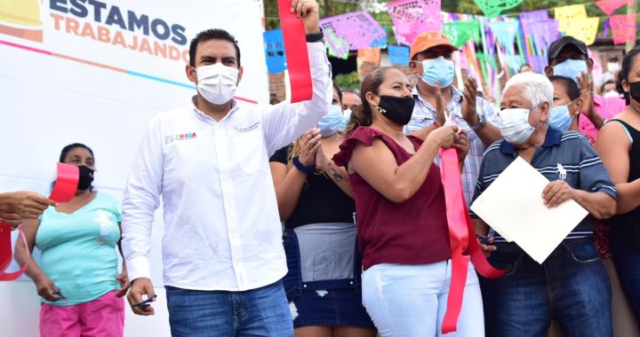 Este es el gobierno que necesitaba la gente de Zihuatanejo: habitantes de la colonia Convergencia