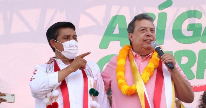 Mario Moreno recibe total respaldo del ex gobernador Ángel Aguirre Rivero en su recorrido en Ometepec
