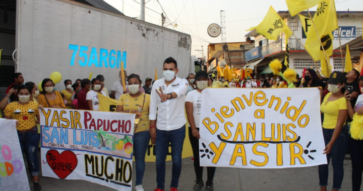 Cientos reciben a Yasir en San Luis de La Loma
