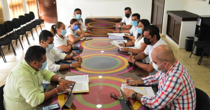 Continúa el proceso entrega-recepción de la administración municipal en Zihuatanejo