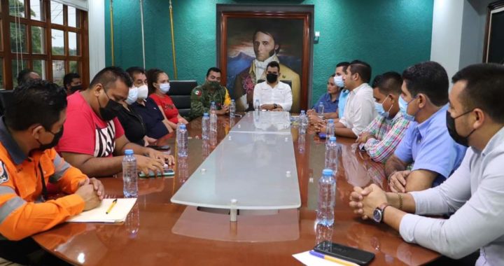 Instala gobierno de Tecpan Consejo Municipal de Protección Civil