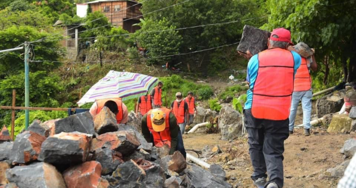 Presidente Jorge Sánchez supervisa construcción de circuito vial en colonia Los Pinos 