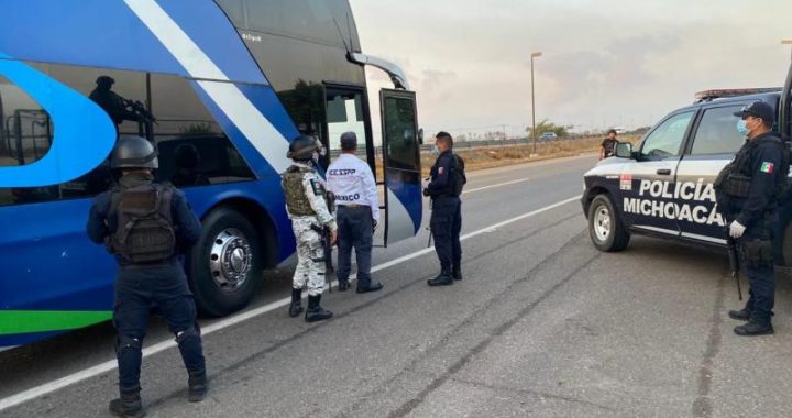 INCREMENTA ROBO DE TRÁILERS EN AUTOPISTA SIGLO XXI..POLICÍA DE CAMINOS MICHOACAN ORGANIZA OPERATIVOS