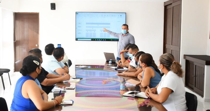 Gobierno municipal prepara seguimiento a estrategias y líneas de acción de PMD 2021-2024