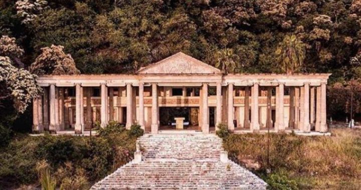 PROPONE ALCALDE DE ZIHUATANEJO INVERTIRLE AL PARTENÓN DE ZIHUATANEJO PERO QUE NO SE VENDA