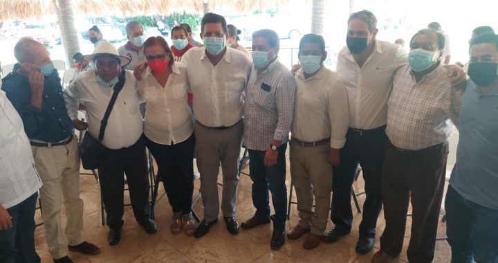 Aceptan priístas de Costa Grande a Alejandro Bravo como dirigente estatal